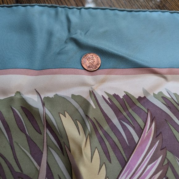 Vintage Hermes Cols Verts Blue Pastel 90 cm Silk Scarf Rare - Picture 10 of 16